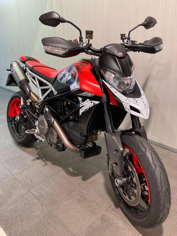 Ducati Hypermotard 950 RVE (2022 - 25) (3)