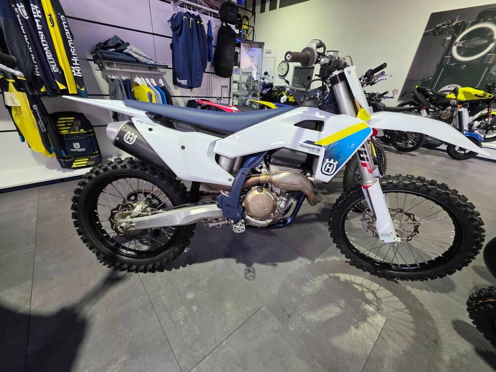 Husqvarna FC 250 (2025)