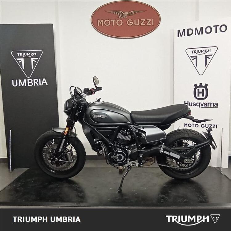 Ducati Scrambler 800 Night Shift (2021 - 22) (2)