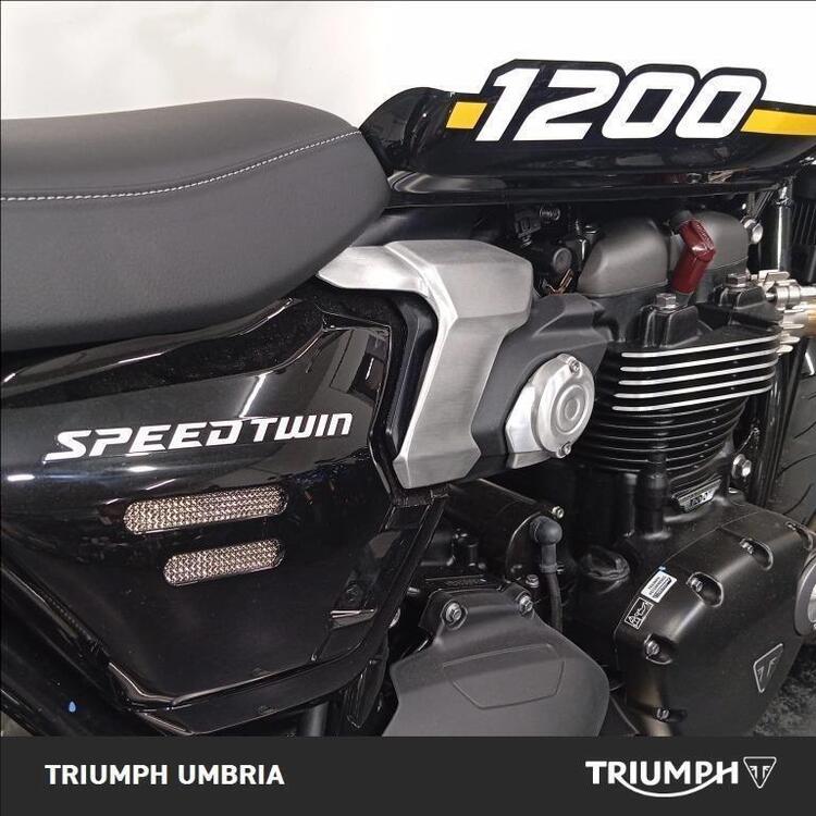 Triumph Speed Twin 1200 (2025) (2)