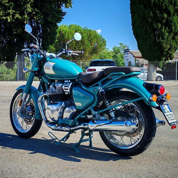 Royal Enfield Classic 650 (2025) (4)