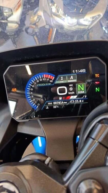 Suzuki GSX-8R (2024 - 25) (2)