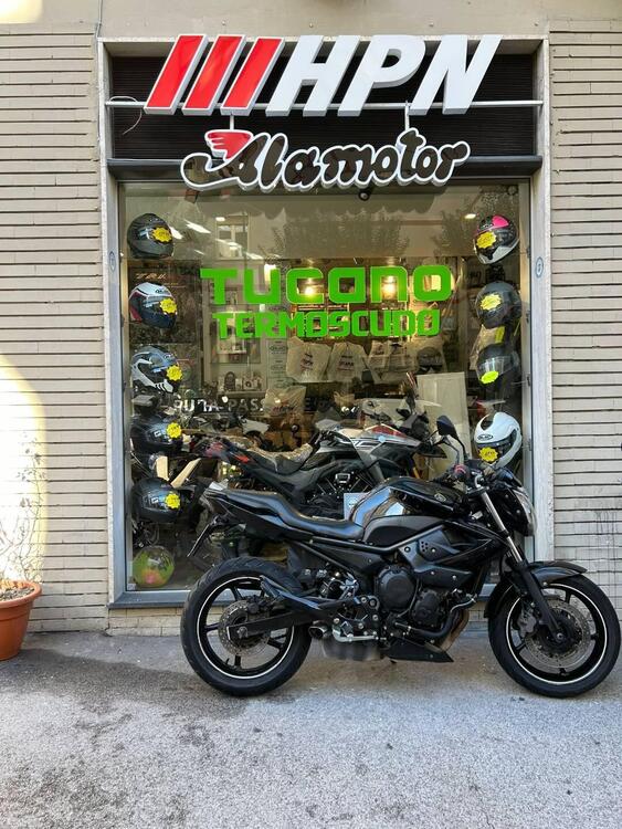 Yamaha XJ6 ABS (2008 - 15) (2)