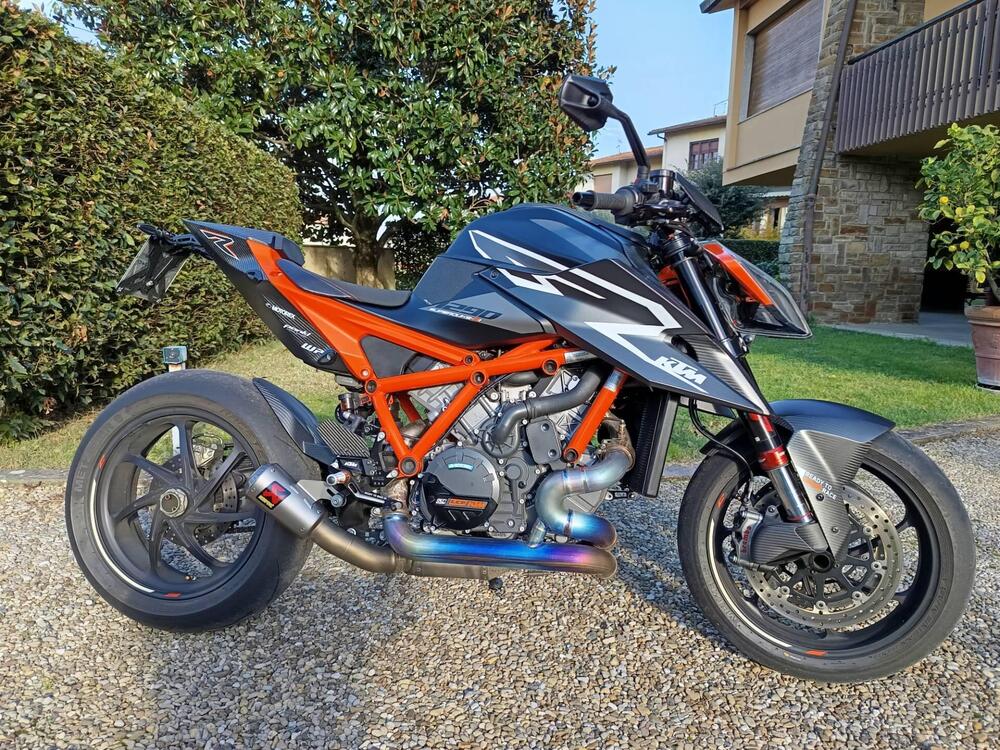 KTM 1290 Super Duke RR (2023)