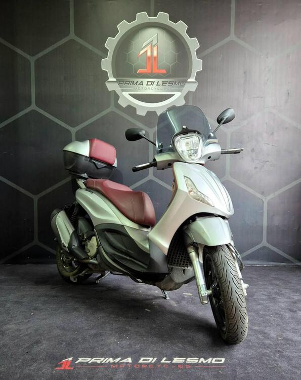 Piaggio Beverly 350 SportTouring ie (2011 - 15) (4)