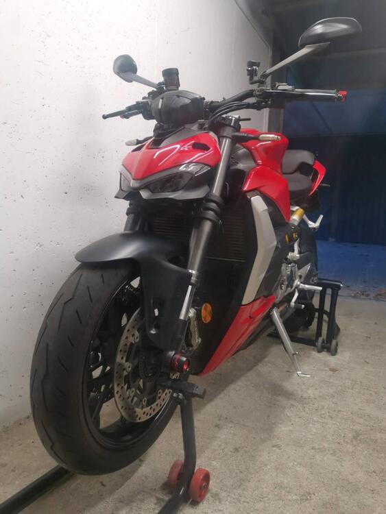 Ducati Streetfighter V2 (2022 - 24) (3)