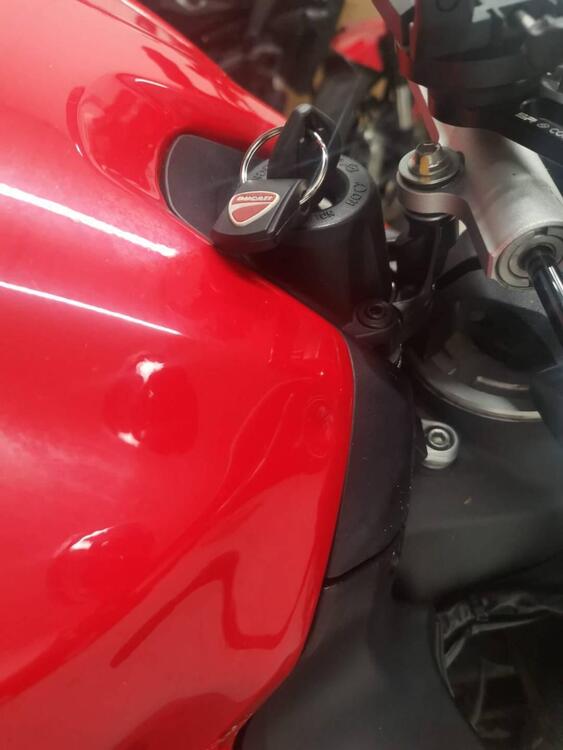 Ducati Streetfighter V2 (2022 - 24) (5)