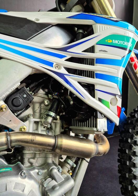 Tm Moto EN 300 ES Fi 4T (2024) (5)