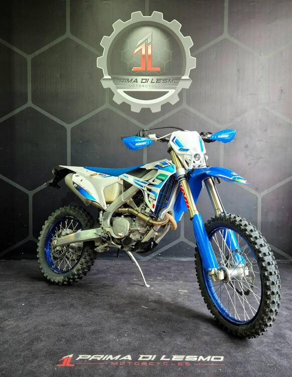 Tm Moto EN 300 ES Fi 4T (2024) (4)