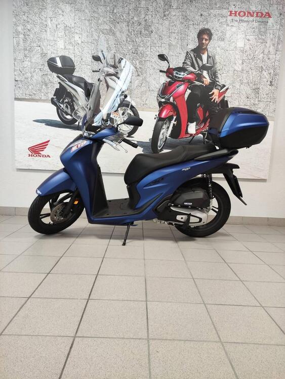 Honda SH 125i (2024 - 25) (4)