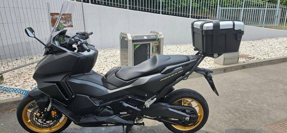 Honda Forza 750 DCT Special Edition (2024) (2)