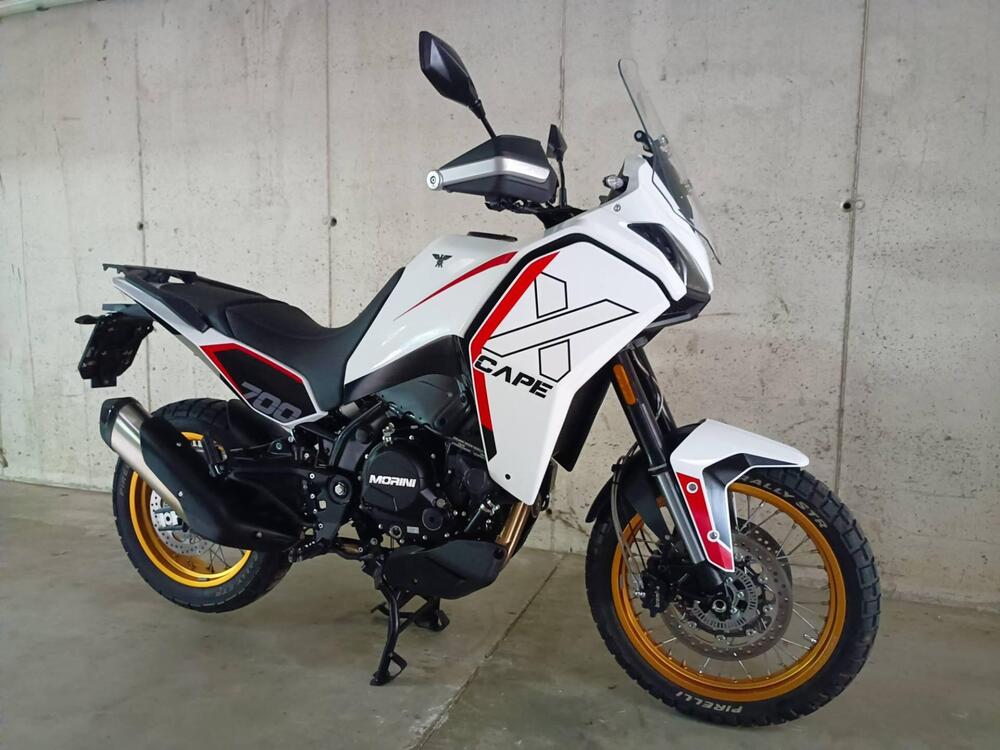 Moto Morini X-Cape 700 Gold Edition (2025) (2)