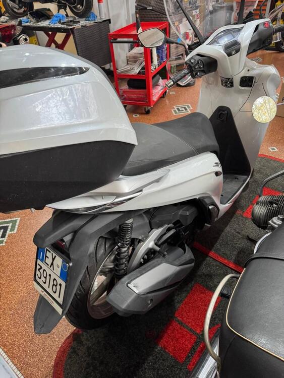 Honda SH 350 (2021 - 24) (4)