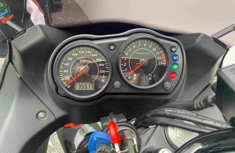 Kawasaki ER-6F (2006 - 08) (4)