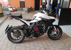 MV Agusta Turismo Veloce 800 Lusso SCS (2021 - 25) usata