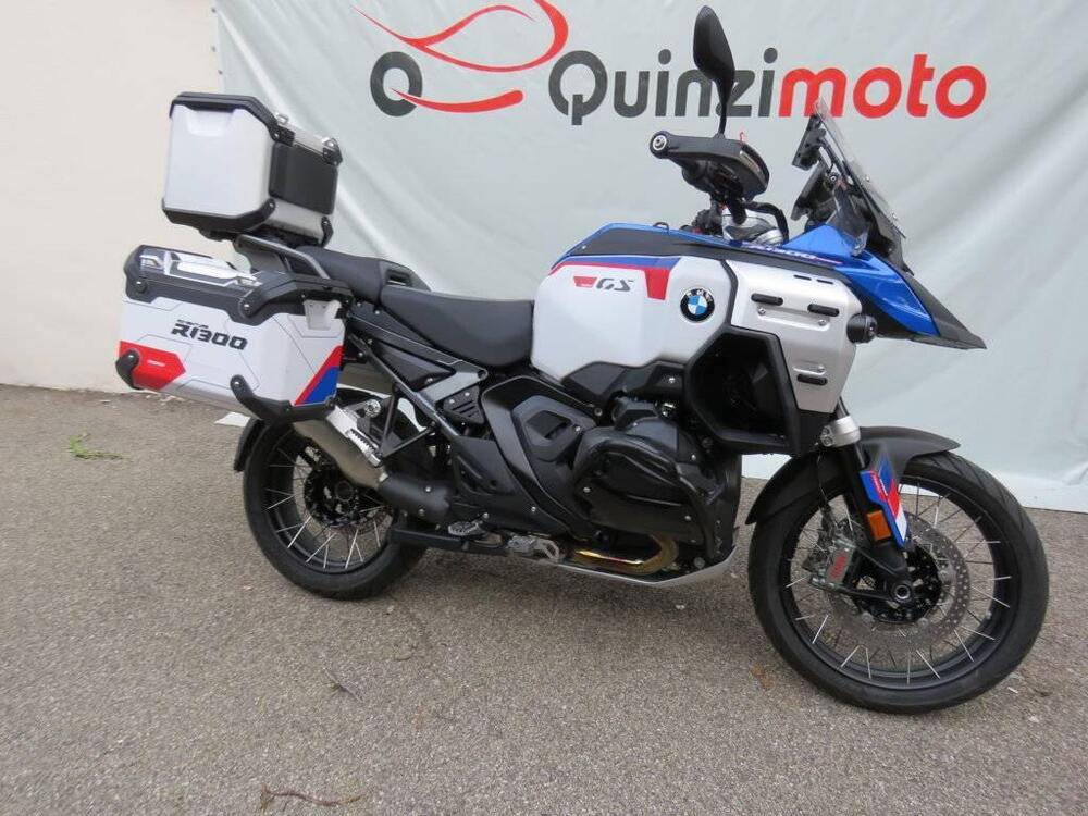 Bmw R 1300 GS Adventure Trophy (2025) (2)