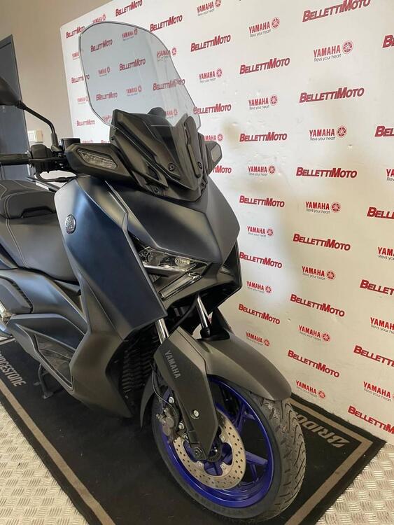 Yamaha X-Max 300 (2021 - 24) (2)