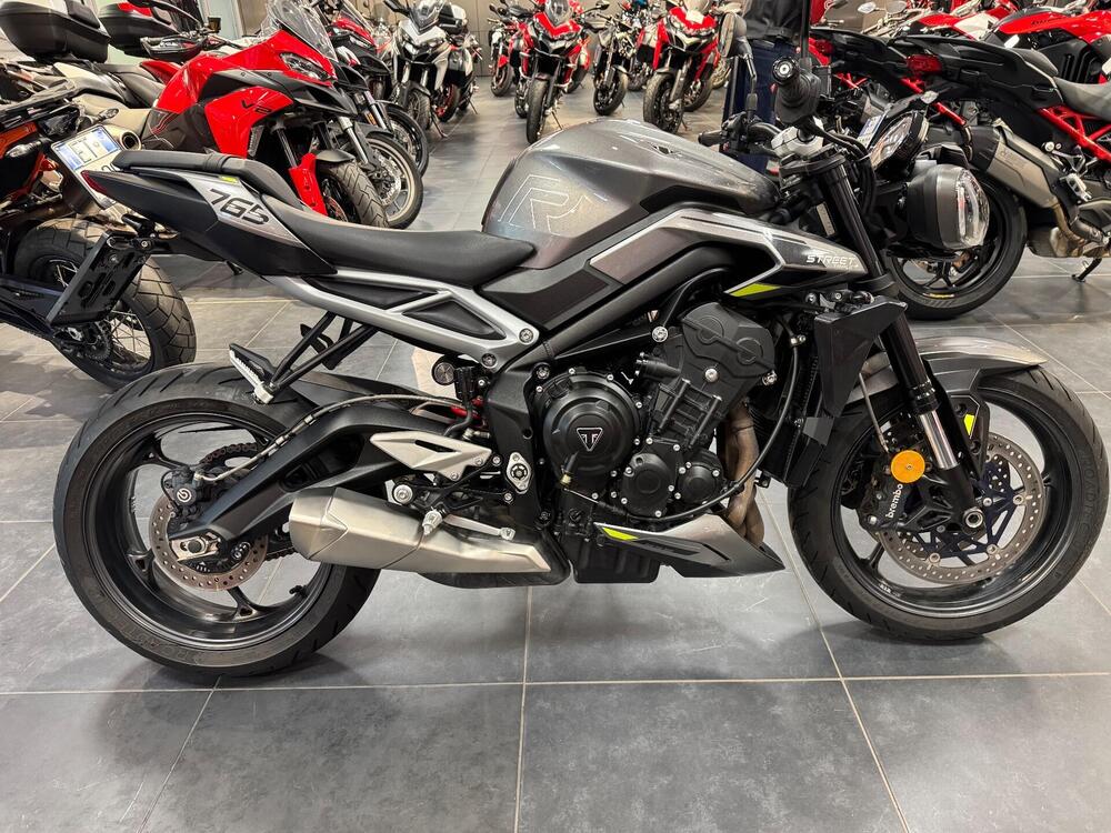 Triumph Street Triple 765 R (2023 - 25)