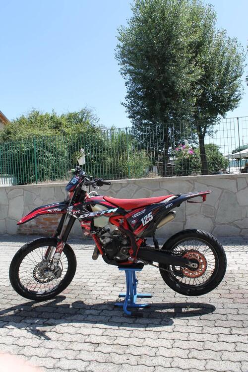 Betamotor RR 125 2T Enduro (2018) (5)