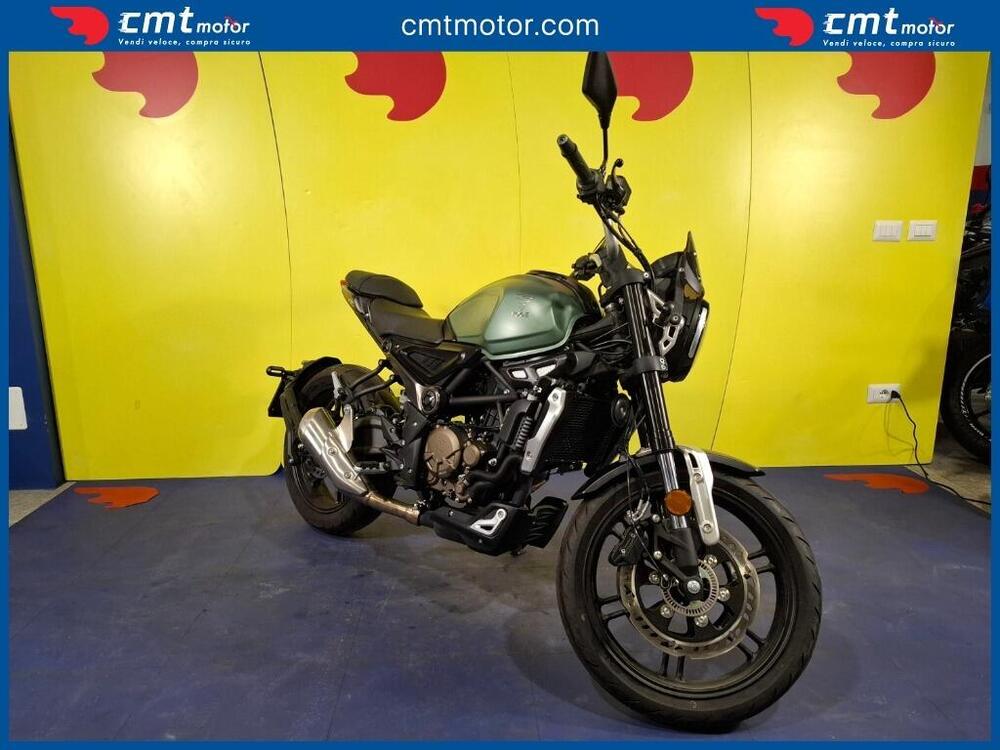 Voge Trofeo 300AC (2021 - 25) (2)