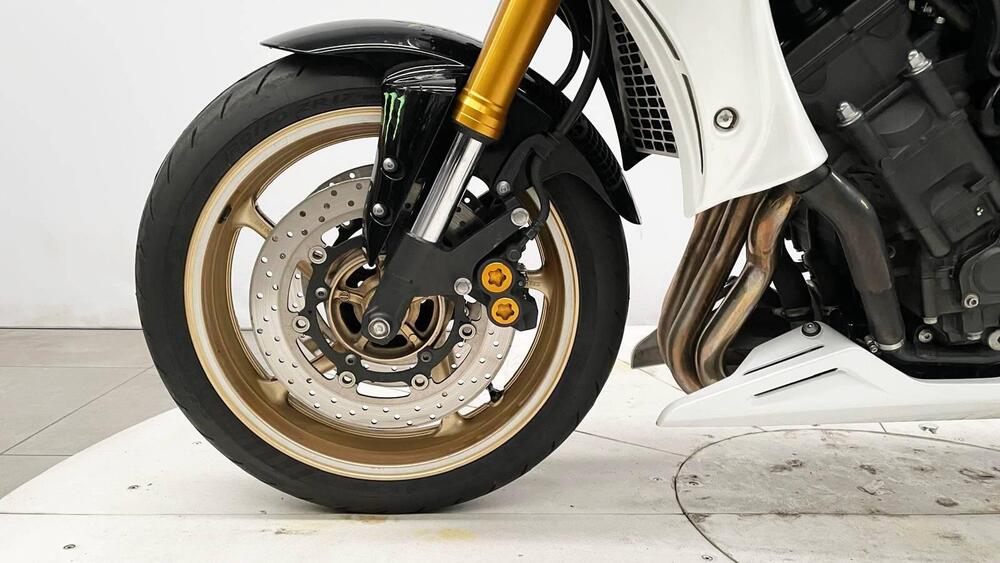 Yamaha FZ8 (2010 - 12) (3)