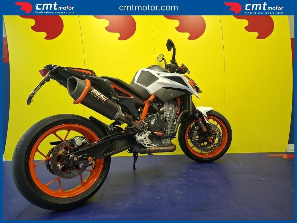 KTM 890 Duke R (2021) (4)