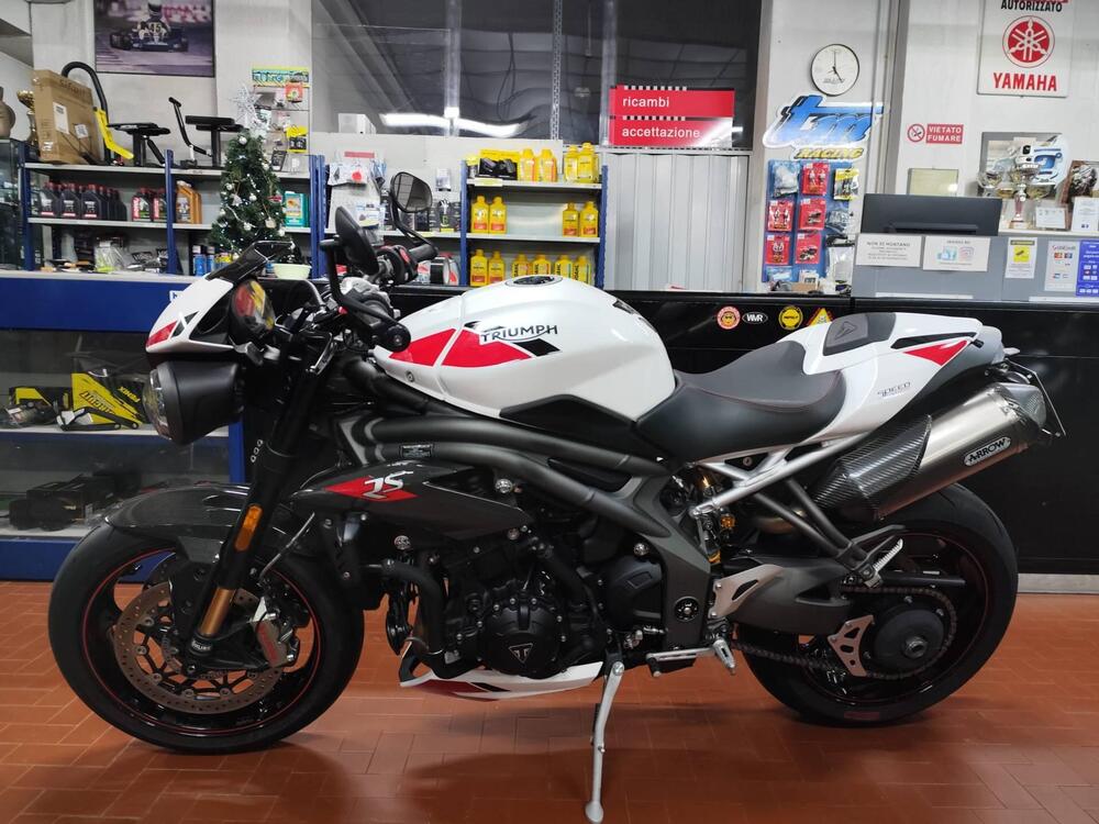 Triumph Speed Triple 1050 RS (2018 - 20) (2)
