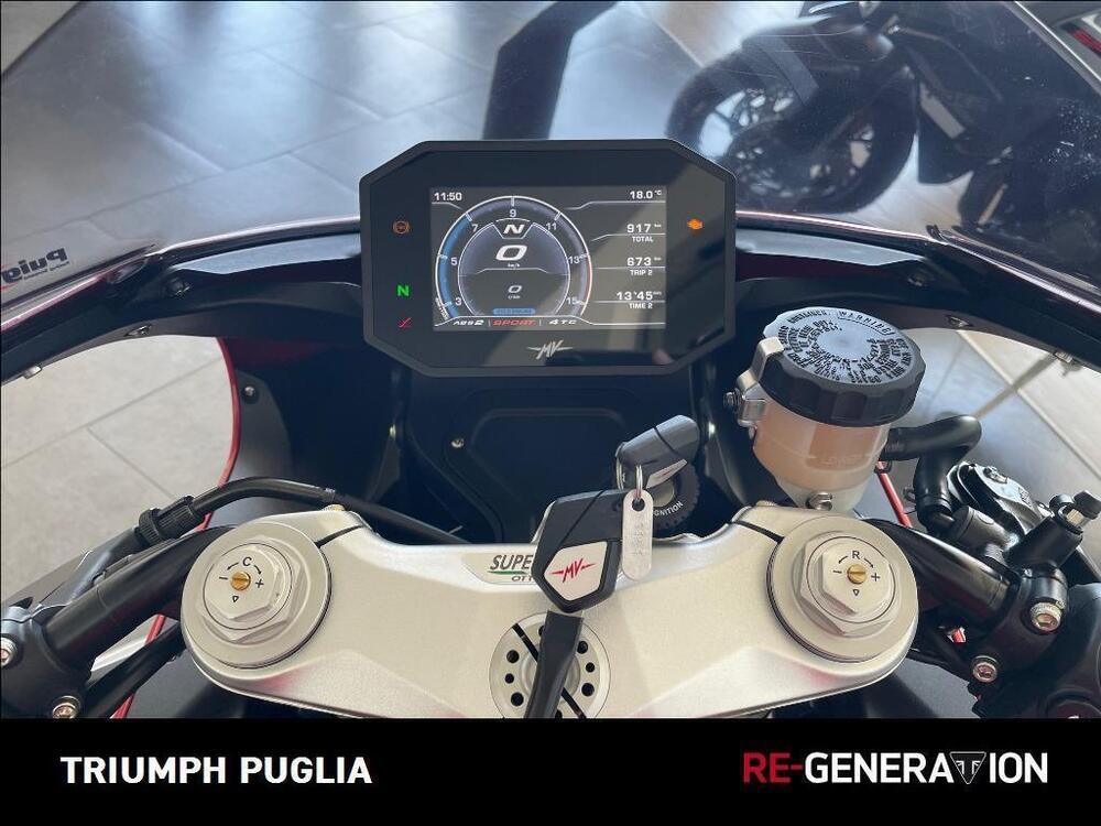 MV Agusta Superveloce 800 (2021 - 25) (3)