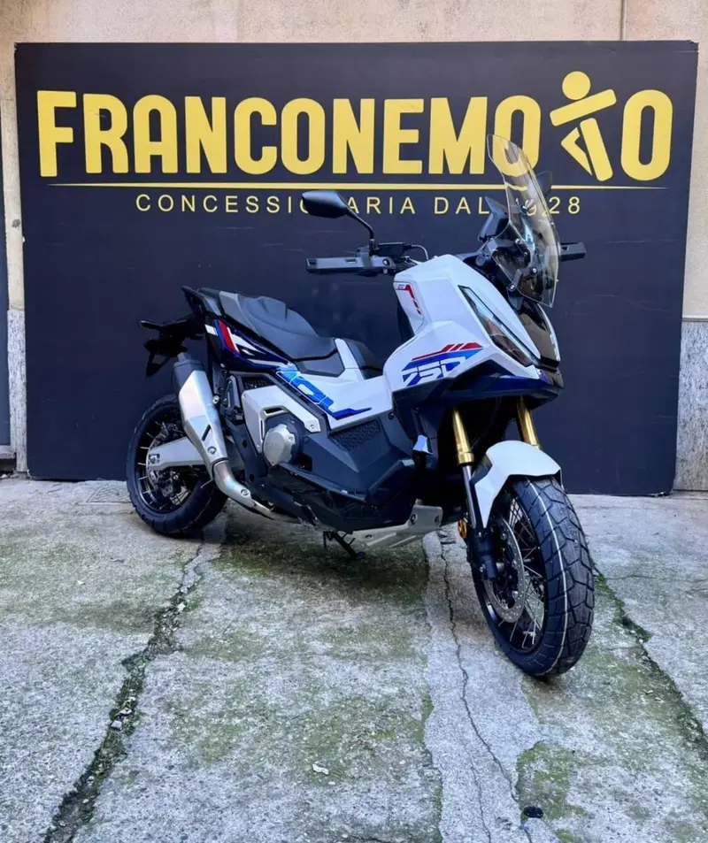 Honda X-ADV 750 Special Edition (2026) (3)