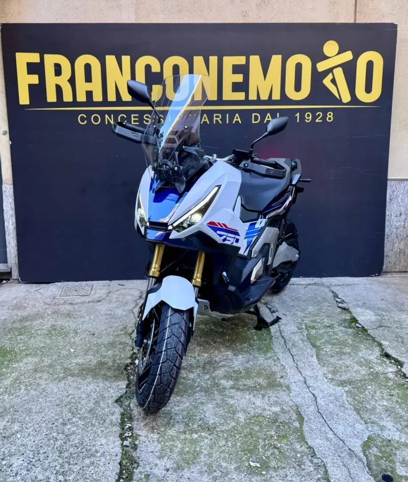 Honda X-ADV 750 Special Edition (2026) (15)