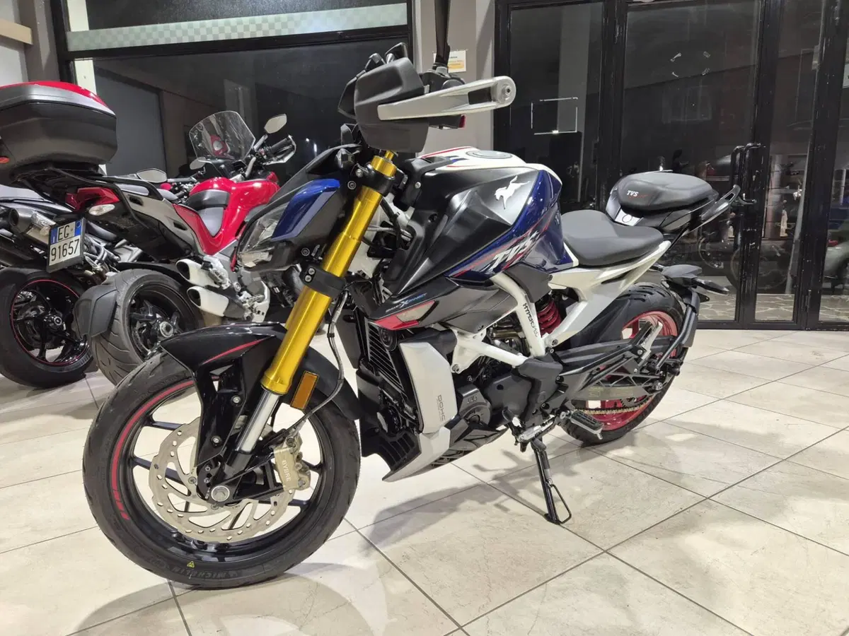 TVS Motor RTR 310 Plus (2024 - 26) (5)