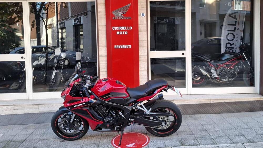 Honda CBR 650 R (2024 - 26) (2)