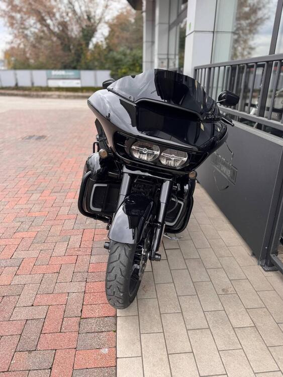 Harley-Davidson Road Glide Limited (2021 - 25) (2)