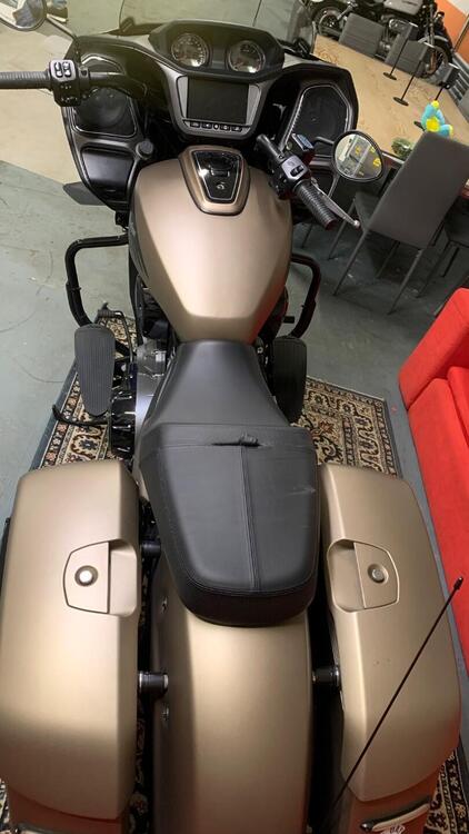 Indian Challenger 1768 Dark Horse (2020) (4)