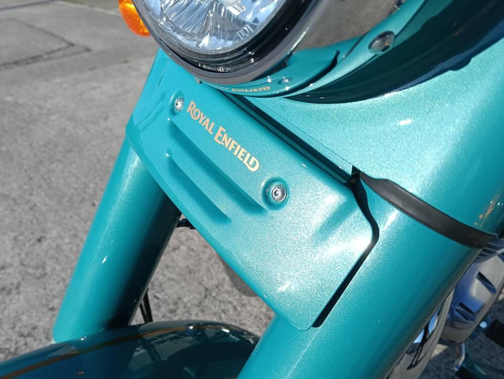 Royal Enfield Classic 650 (2025) (4)