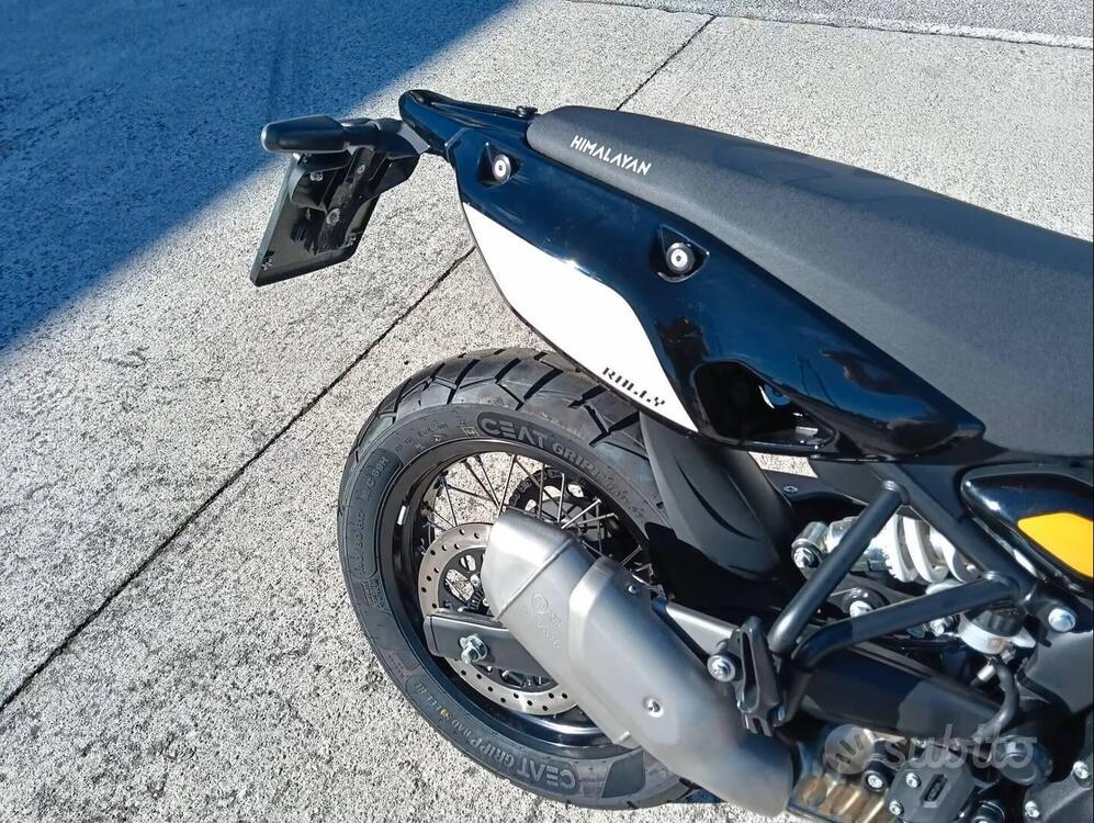 Royal Enfield Himalayan 450 (2024 - 25) (4)