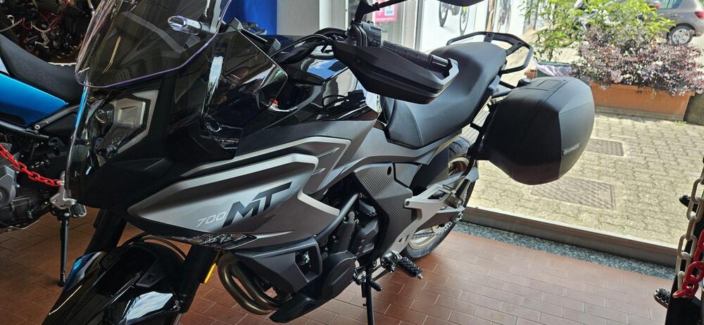 CFMOTO 700MT (2024 - 25) (2)