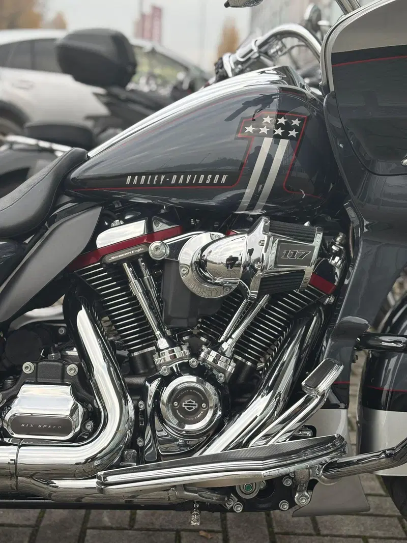 Harley-Davidson 117 Road Glide (2018 - 19) - FLTRXSE (3)