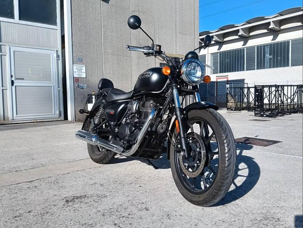 Royal Enfield Meteor 350 Stellar (2021 - 25)