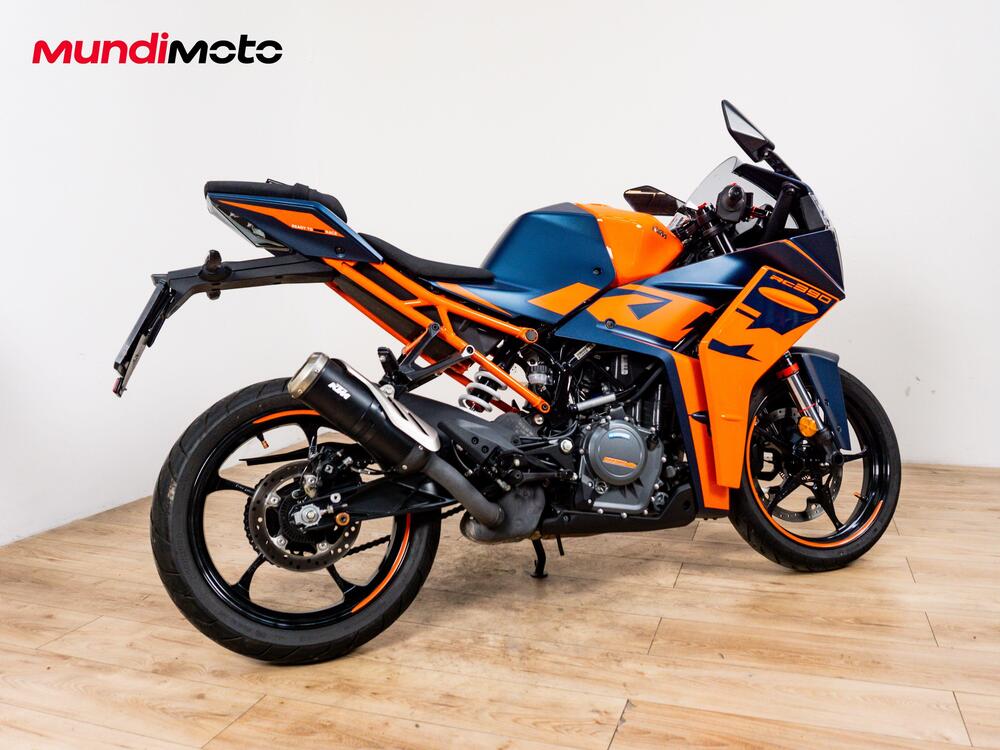 KTM RC 390 (2022 - 25) (3)