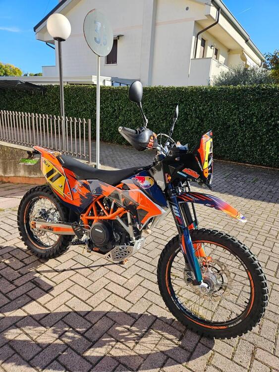 KTM 690 Enduro R (2012 - 17) (2)