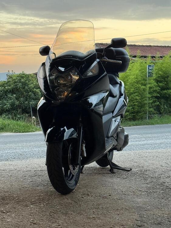 Honda Silver Wing 400 (2006 - 09) (2)