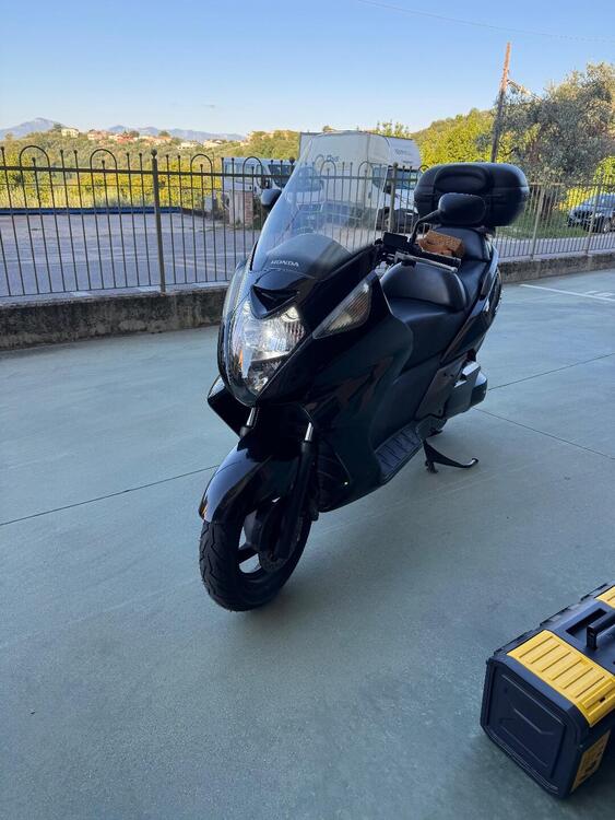 Honda Silver Wing 400 (2006 - 09) (3)