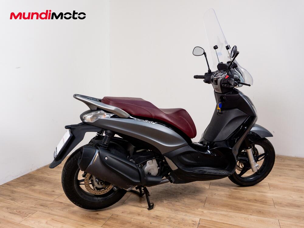 Piaggio Beverly 350 SportTouring ie ABS (2011 - 17) (3)