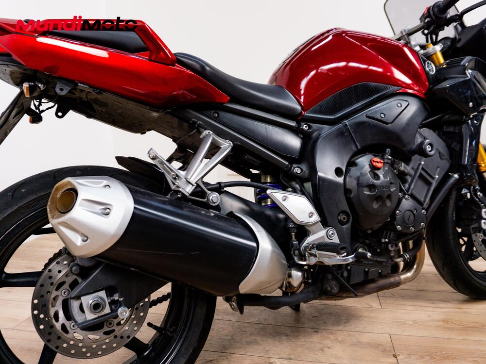 Yamaha FZS 1000 Fazer (4)