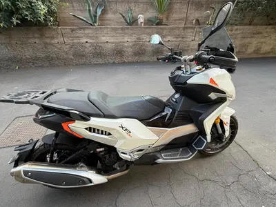 Peugeot XP400 GT (2023 - 24) usata