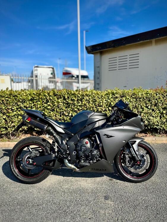 Yamaha YZF R1 (2012 - 14) (2)