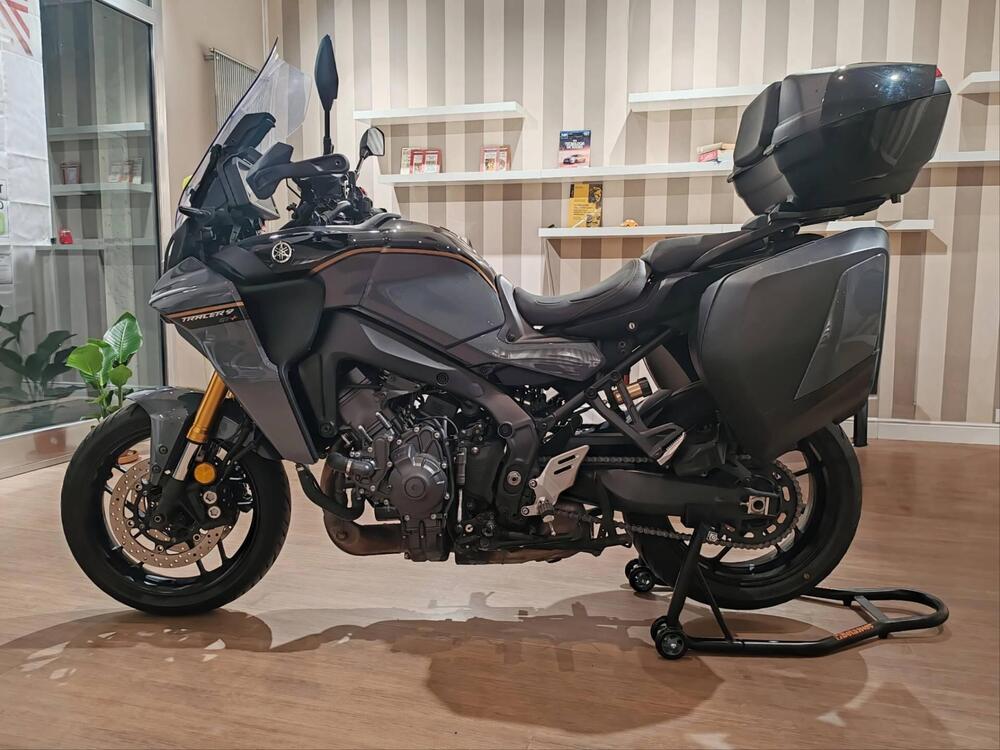 Yamaha Tracer 9 GT+ (2023 - 24) (2)