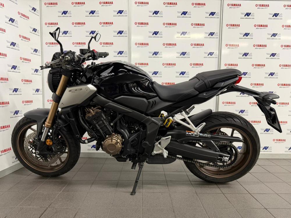 Honda CB 650 F (2017 - 18) (4)