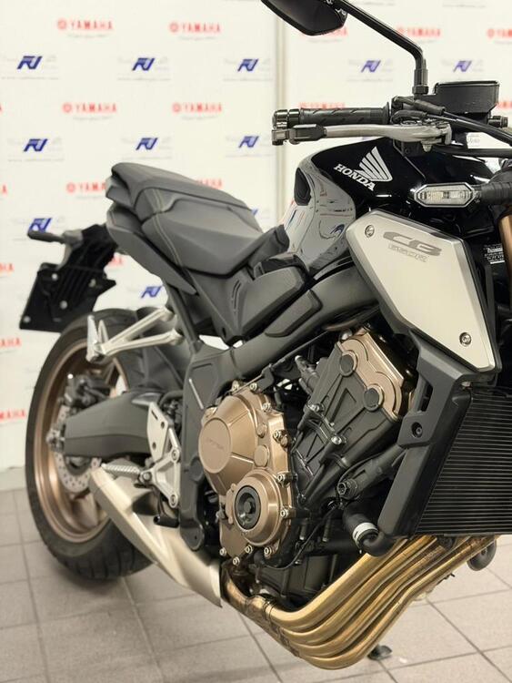 Honda CB 650 F (2017 - 18) (3)